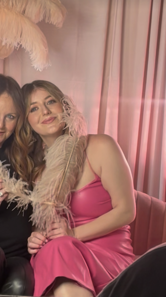 Samantha Holender before arm lipo