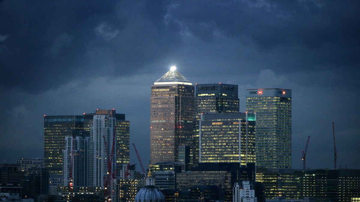 UK Economy ‘heading For Worst Year Since Financial Crisis’ | The Week