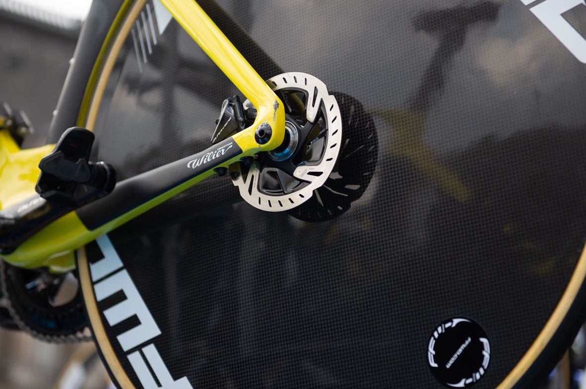 Spare bikes on team cars mean changing a wheel in a TTT is unlikely to be necessary