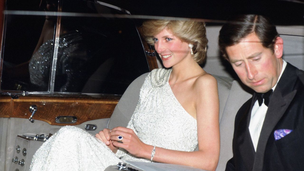 Princess Diana attends a gala evening at the National Gallery in Washington