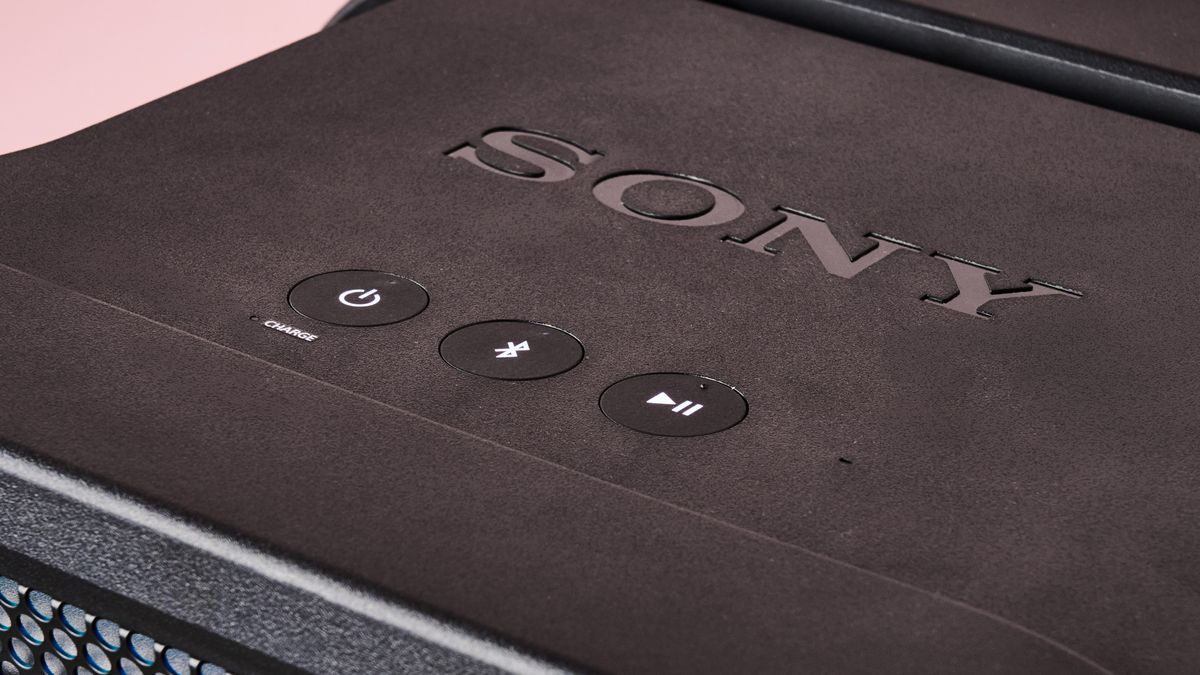 Buttons on the Sony ULT Tower 7