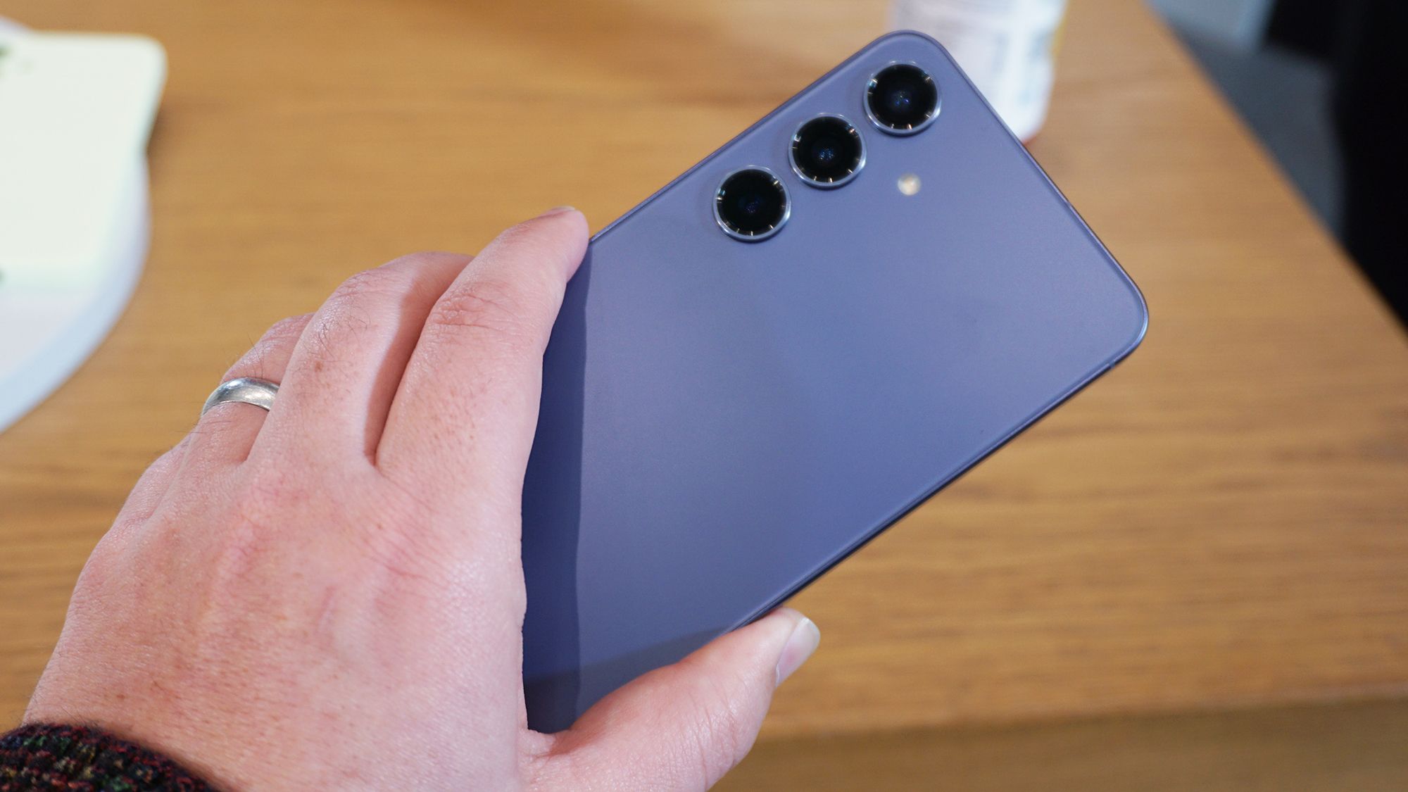 Samsung Galaxy S25 Ultra and Plus renders show off stylish blue