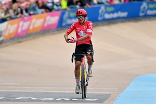 Paris-Roubaix 2024: Alison Jackson completes the race