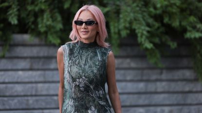 Woman wearing one of the best autumn hair colours