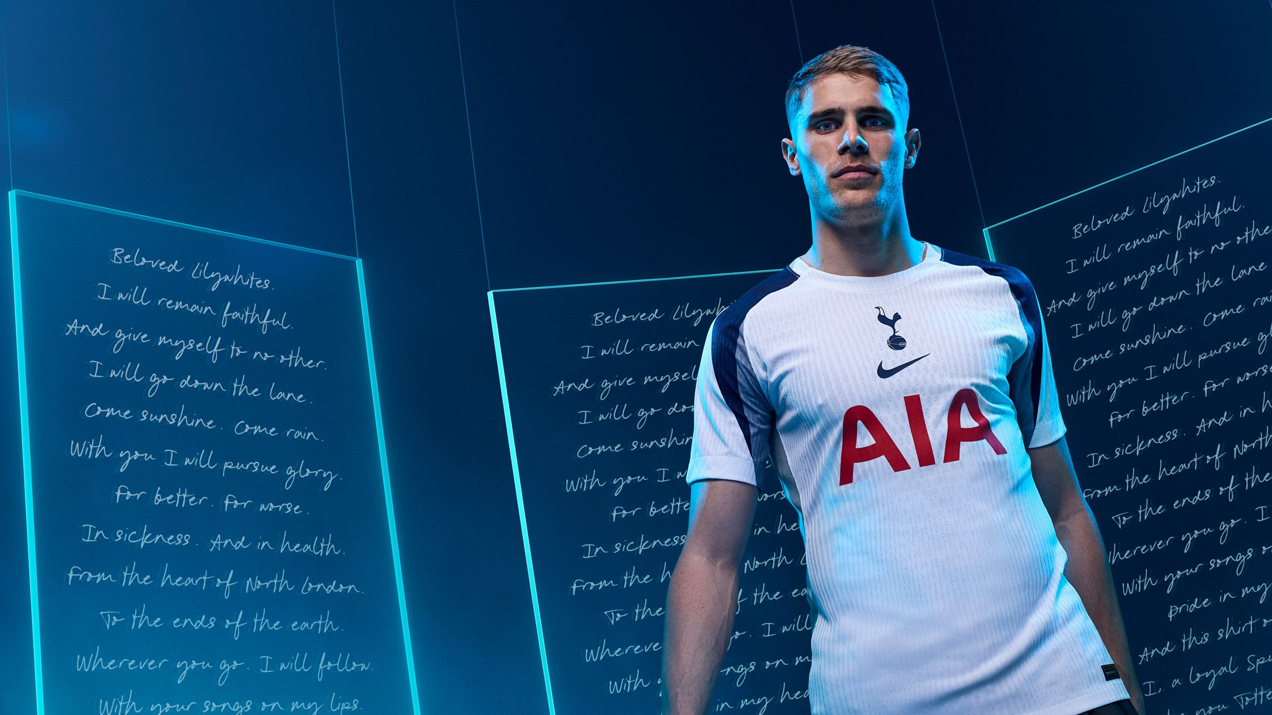 Tottenham Hotspur 2025/26 home kit