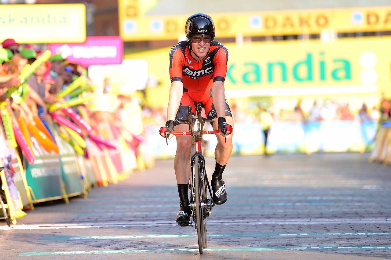 Alessandro de Marchi crosses the line