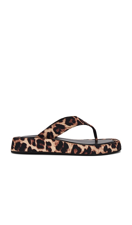 Ives Sandal