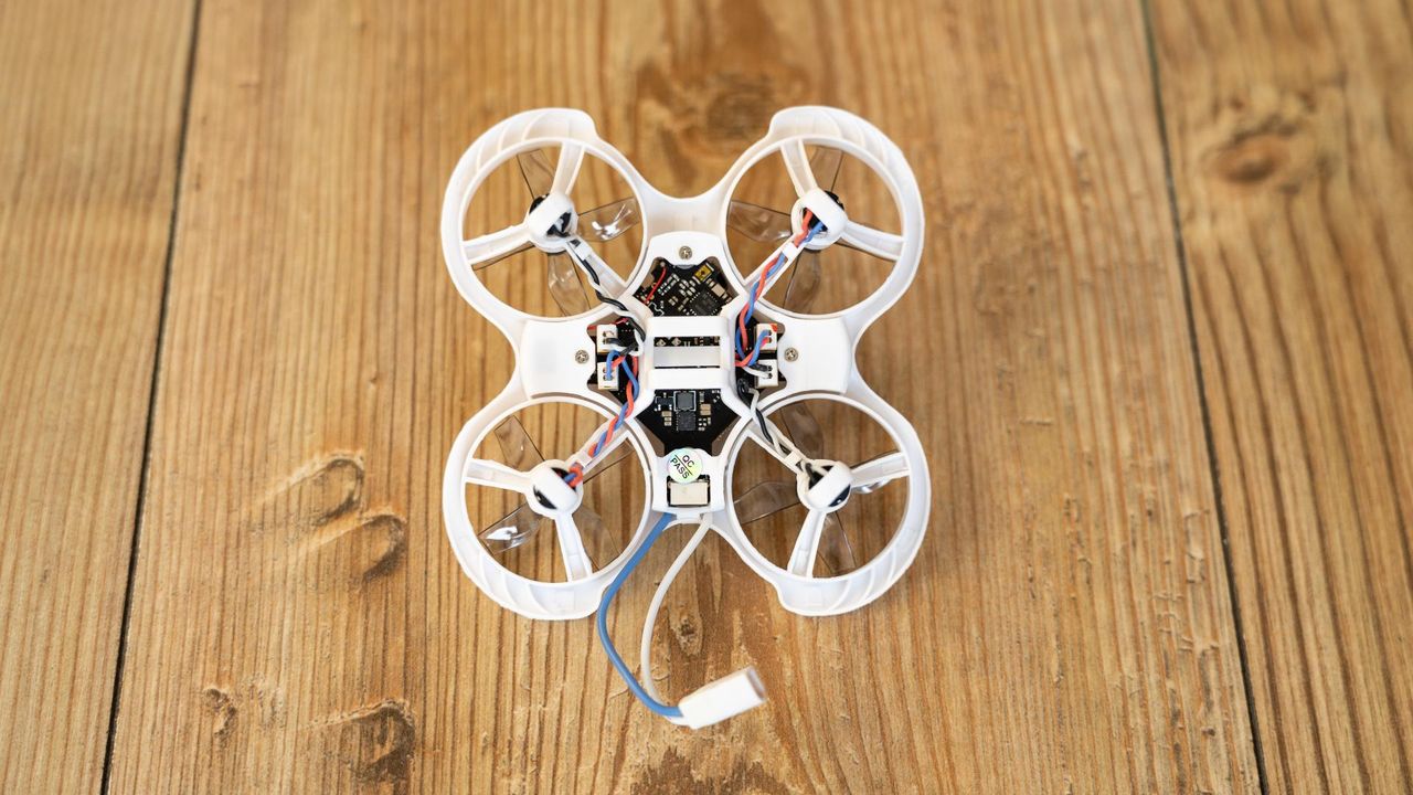 BetaFPV Cetus Lite FPV Kit- view from bottom.