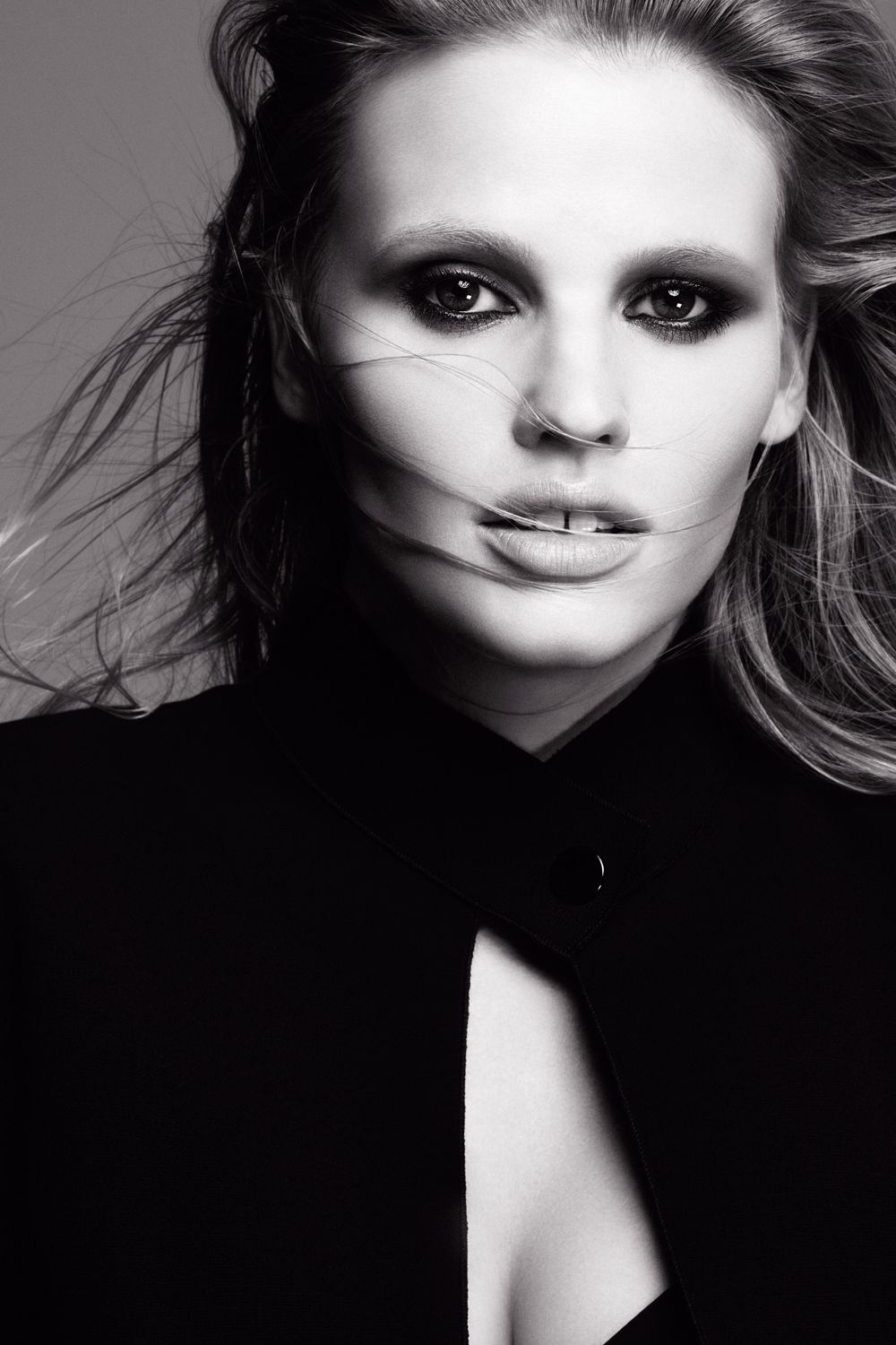 Lara Stone is L&#039;Oreal&#039;s new spokesperson