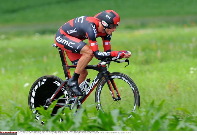 Steve Cummings time trialling for BMC in the 2012 Tour