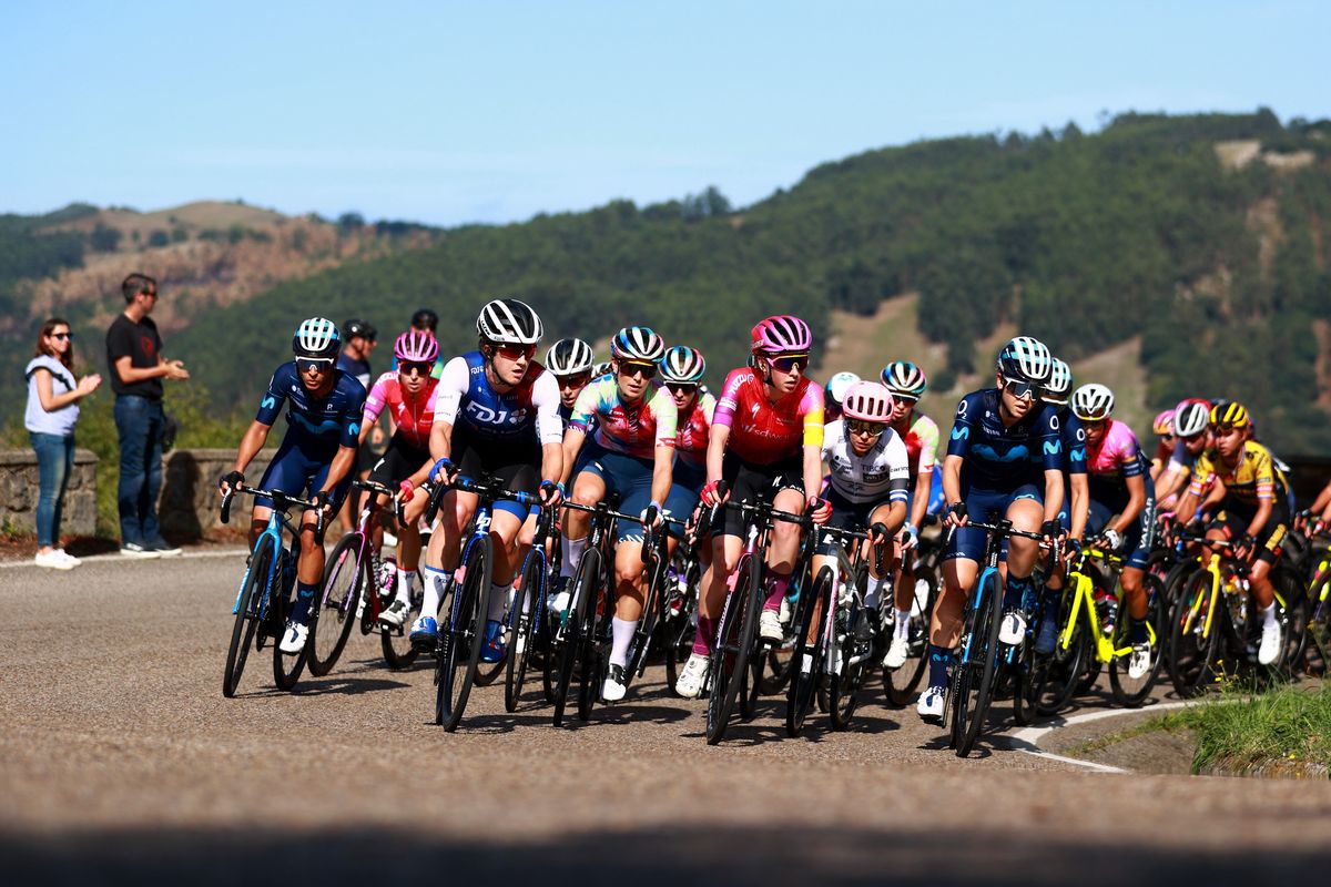 No Madrid but the Lagos de Covadonga tackled: La Vuelta Femenina route ...