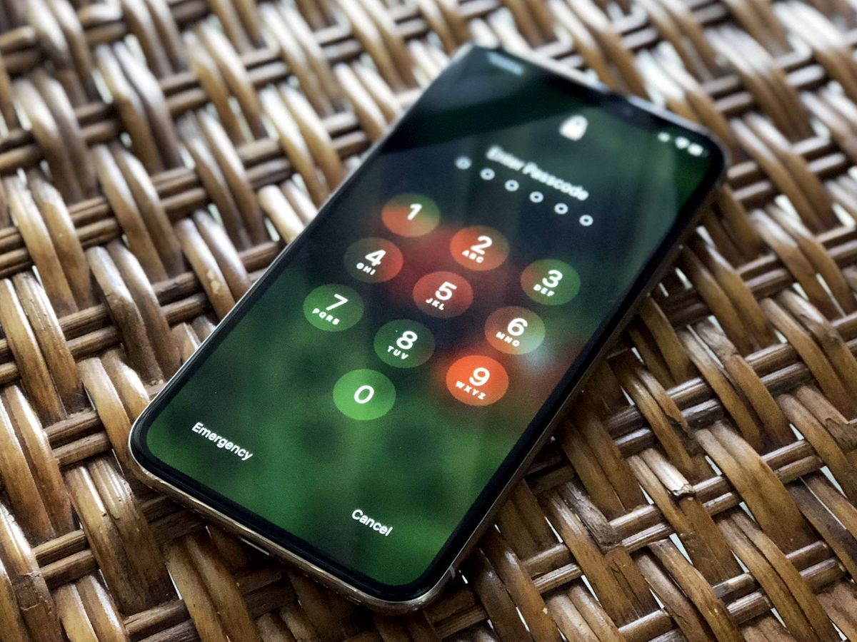 iphone x lock screen options