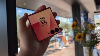 Samsung Galaxy Z Flip 7