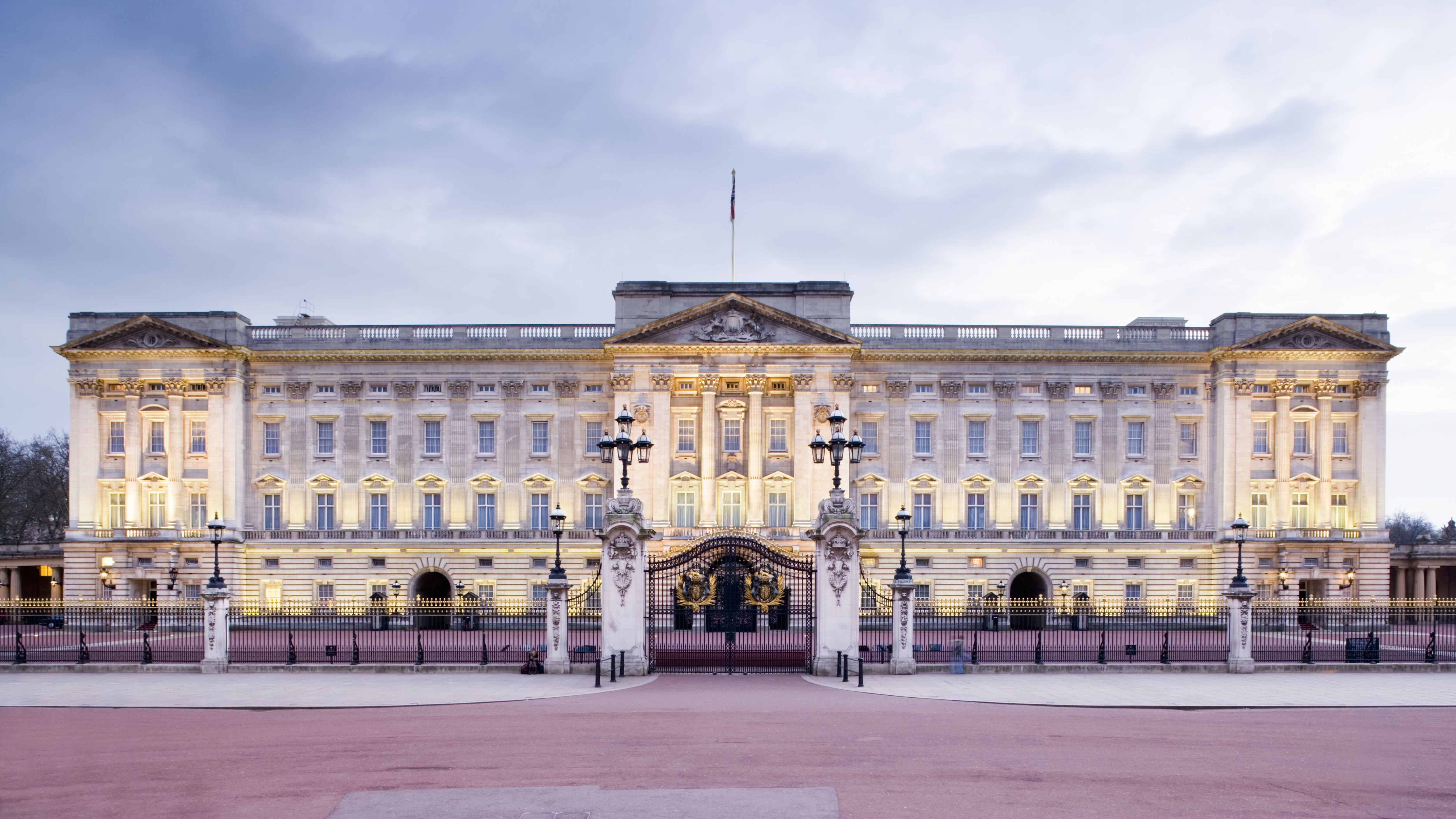 Buckingham Palace 