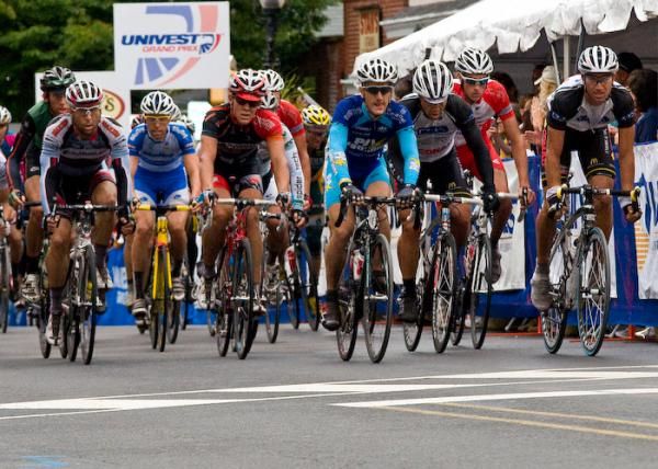 With two riders up the road and only three laps left to race, the field takes a collective breather before making the final surge.