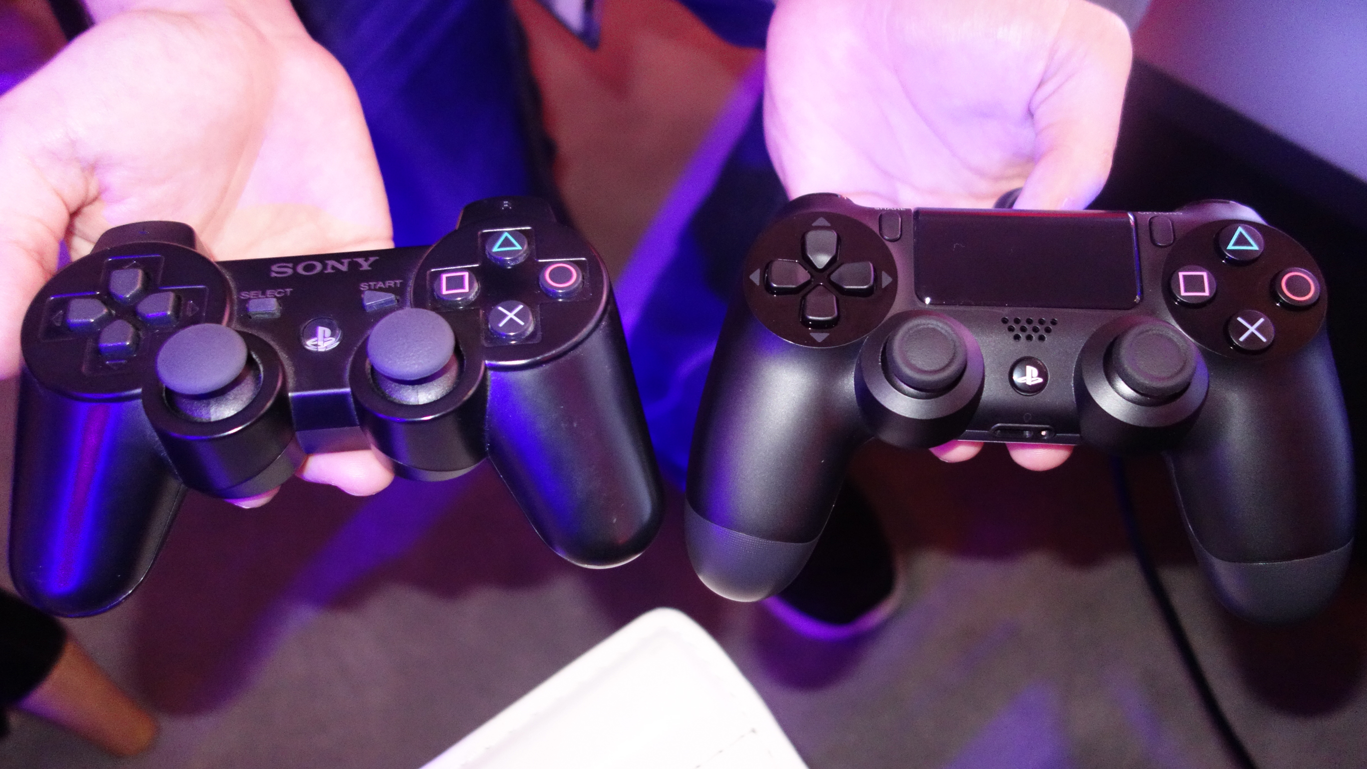Side by side PS4 Gamepad Vs PS3 Gamepad TechRadar