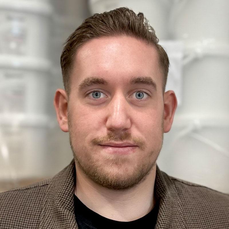 Jack Reading paint expert for Emperor Paint