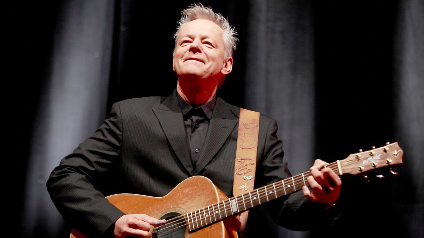 Томми эммануэль слушать. Томми Эммануэль. Томми Эммануэль гитара. Tommy Emmanuel 1996. Chet Atkins Tommy Emmanuel.