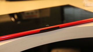 Nokia Lumia 2520 charging port