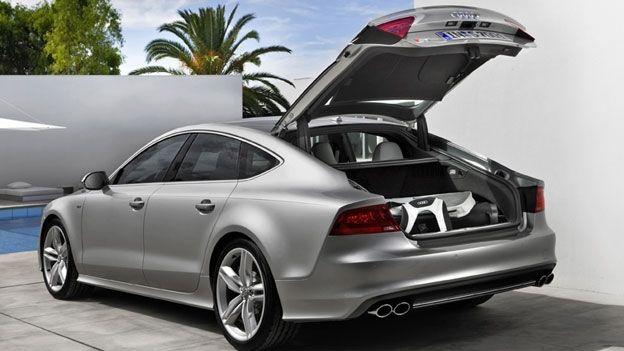 Audi S7 Sportback boot