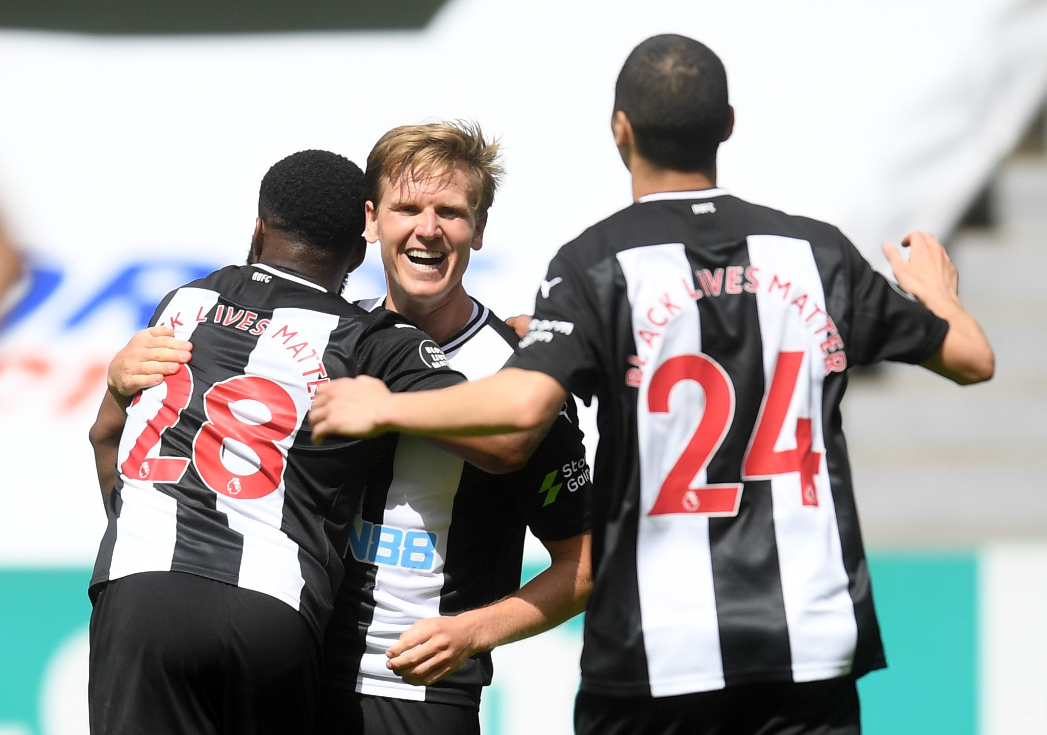 Hayden Ritchie Newcastle wait on fitness of Isaac Hayden and Matt Ritchie | FourFourTwo
