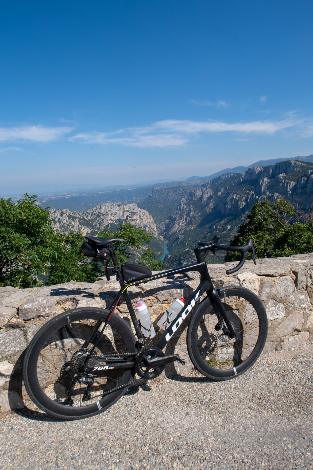 Look 785 Huez with vast gorge in the background