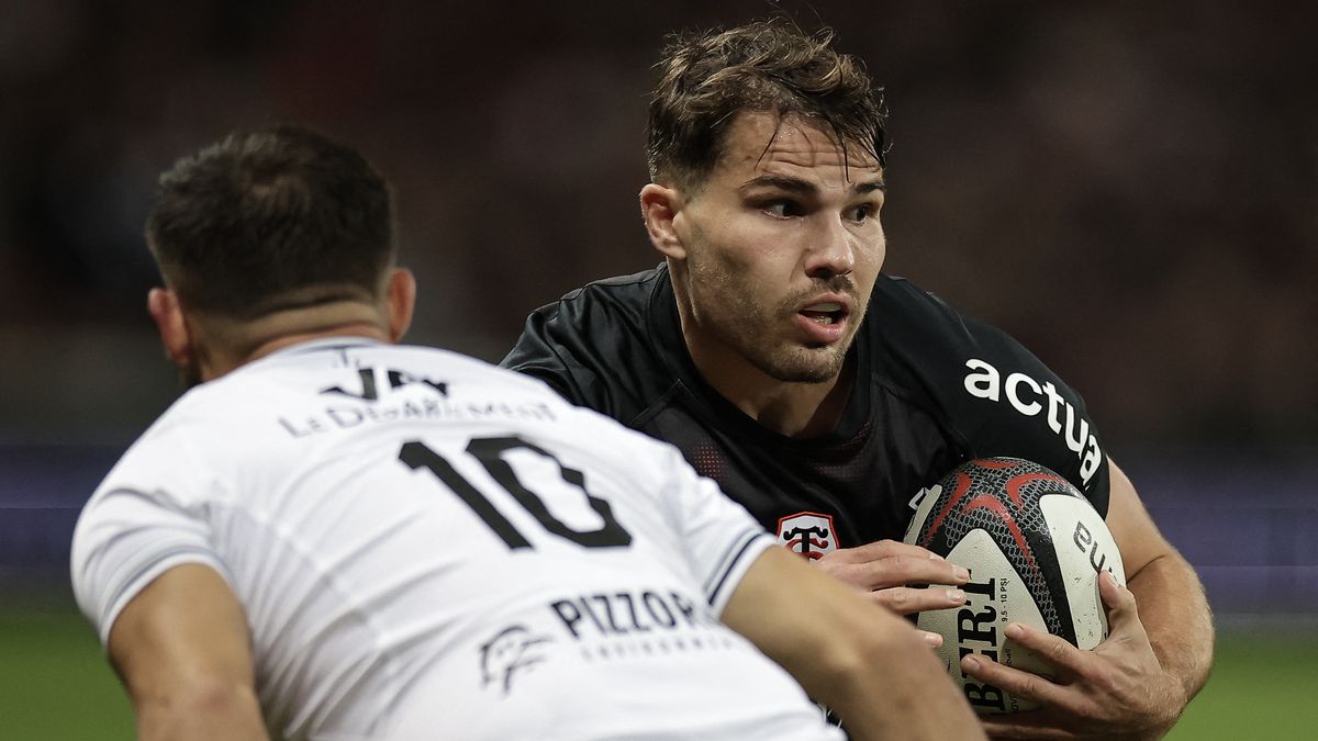 Antoine Dupont of Toulouse, who are looking to defend their Investec Champions Cup title