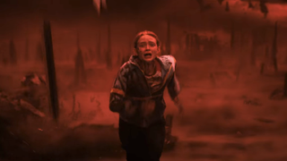 Sadie Sink as Max running from Vecna in the upside down on stranger things season 4