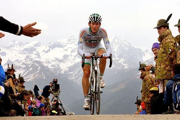 Gabriele Bosisio (LPR Brakes) would have been if someone would have lend a hand.