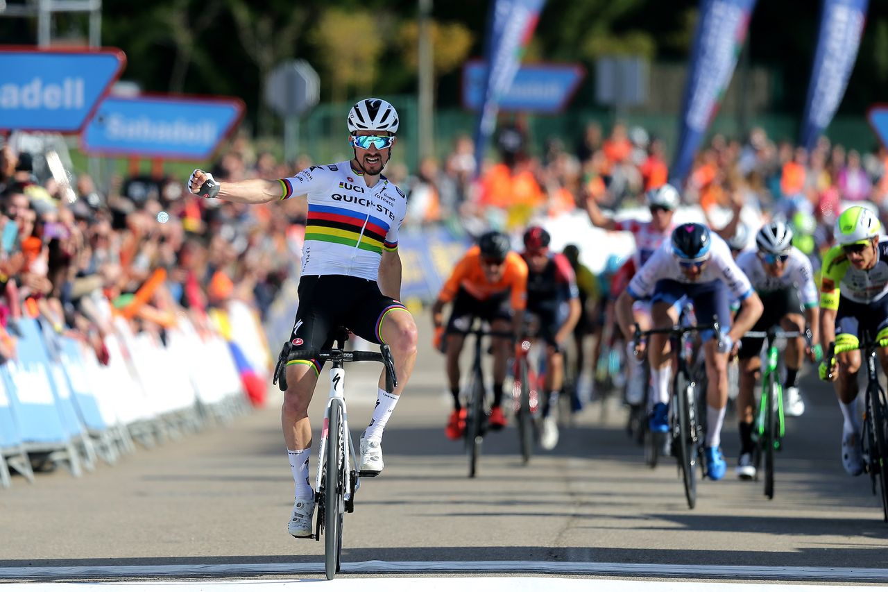 Julian Alaphilippe wins stage two at Pais Vasco 2022