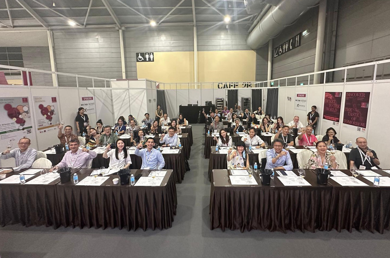 Decanter Masterclass at ProWine Singapore 2024