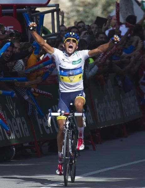 Alberto Contador (Saxo Bank-Tinkoff Bank) stunned his rivals at the Vuelta with a solo stage win that put him into the overall lead.