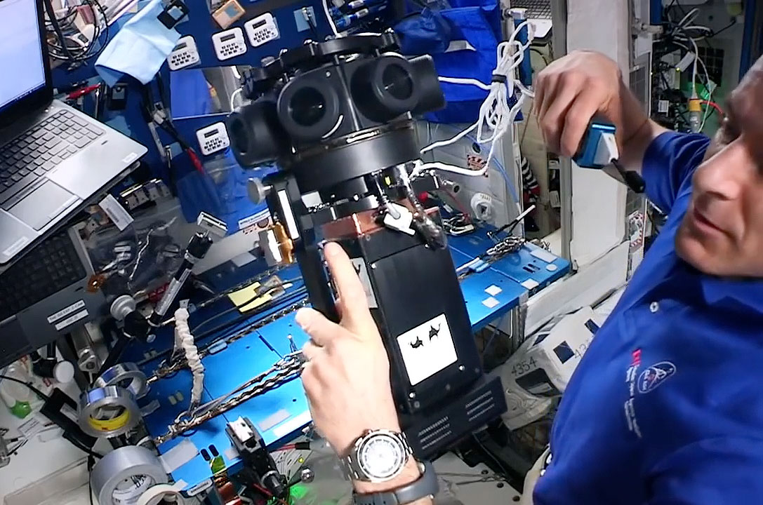 iss experience virtual reality