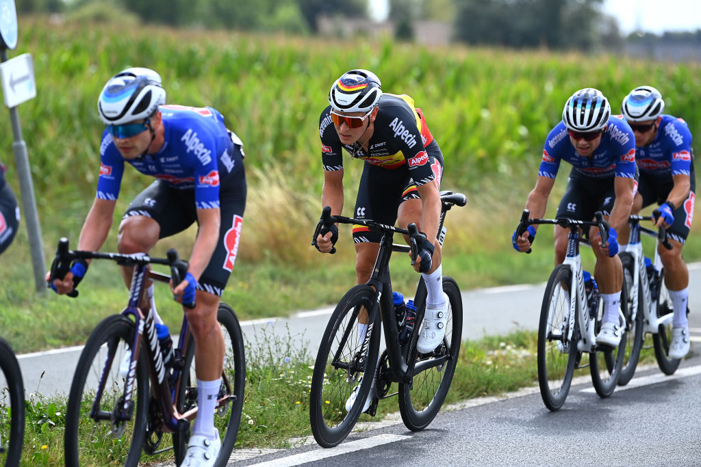 UTRECHT NETHERLANDS AUGUST 20 Tim Merlier of Belgium and Team AlpecinDeceuninck competes during the 77th Tour of Spain 2022 Stage 2 a 1751km stage from sHertogenbosch to Utrecht LaVuelta22 WorldTour on August 20 2022 in Utrecht Netherlands Photo by Tim de WaeleGetty Images