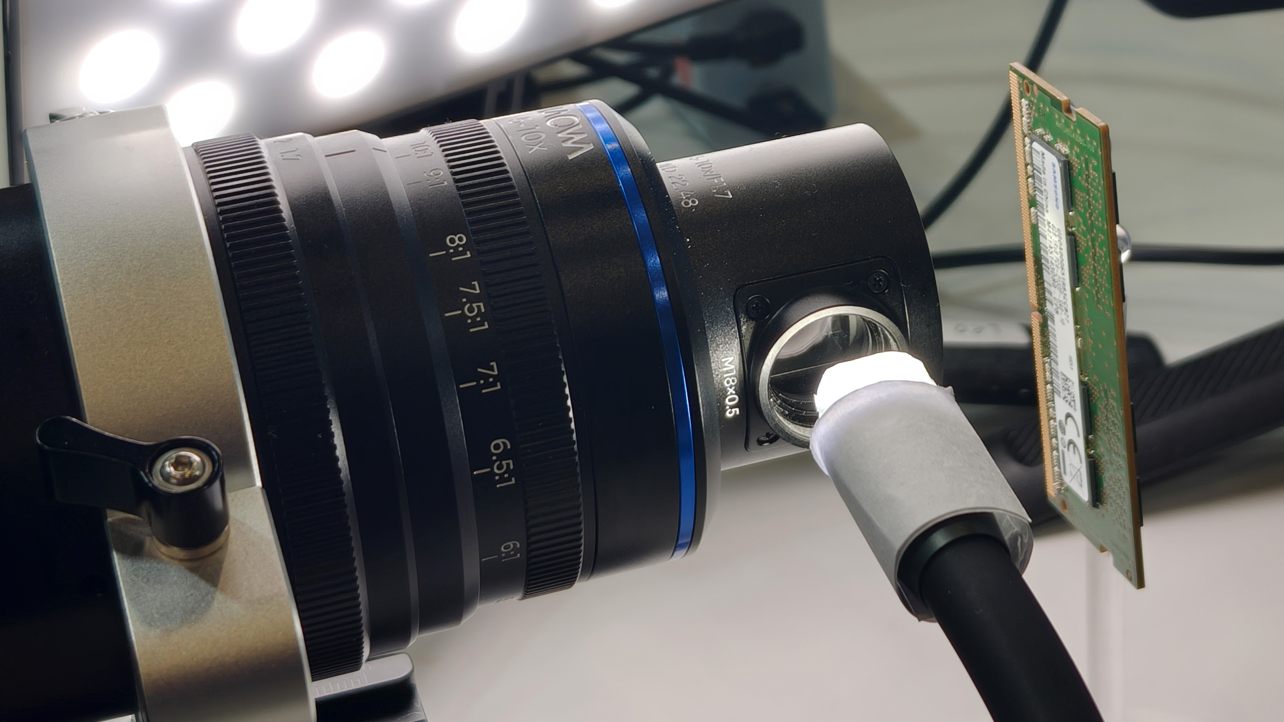 Laowa FF 17.5mm f/1.7 Ultra Macro 5-10x APO