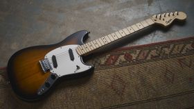 Squier Sonic Mustang
