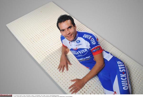 Quick Step are also sponsored by Innergetic, a mattress company