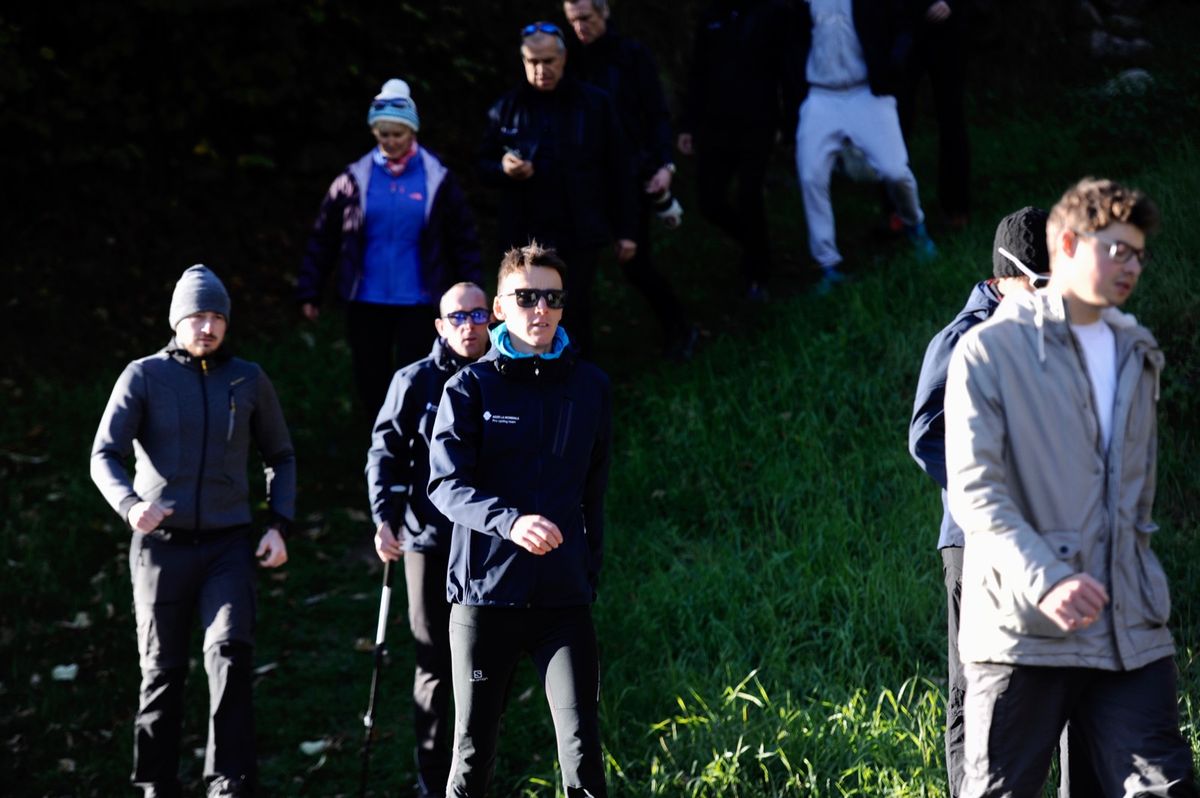 Bardet with the rest of the riders on the hike