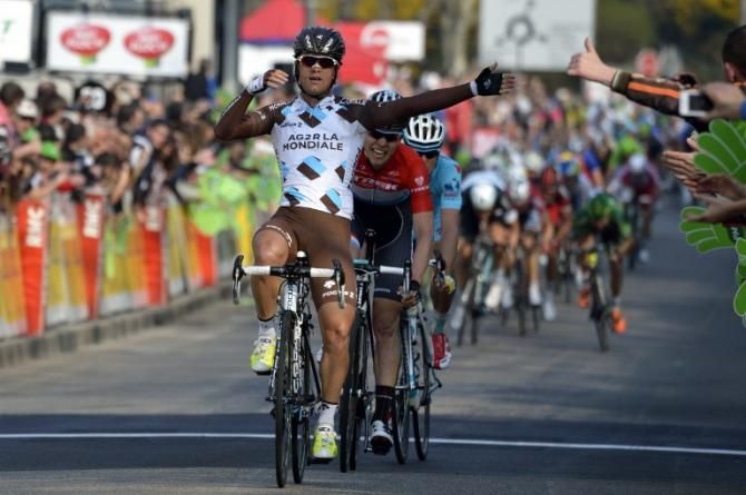 Carlos Betancur (AG2R) wins stage 5 of Paris-Nice