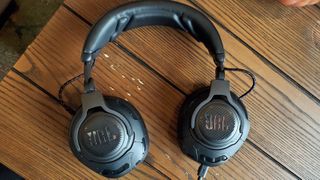 jbl quantum one review