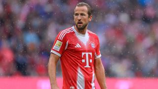 Harry Kane of FC Bayern München looks on during the pre-season friendly match between FC Bayern München and Olympique Lyonnais at Allianz Arena on August 02, 2025 in Munich, Germany. 