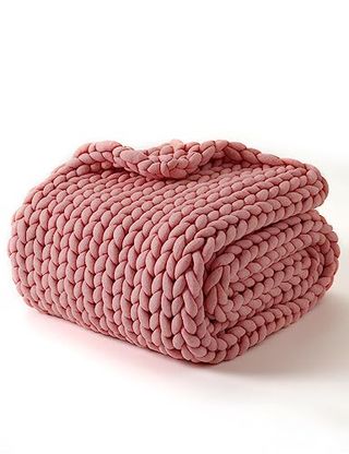 Ynm Chunky Throw Blanket, Medium-Weight, Hand Knitted, Skin Friendly, Ventilated and Breathable, Machine Washable, Home Décor Piece for Couch, Sofa and Bed (sakura, 40x50 Inch)