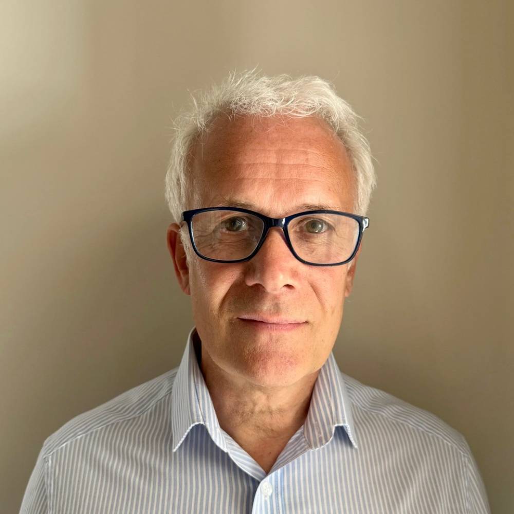 headshot of david sutton