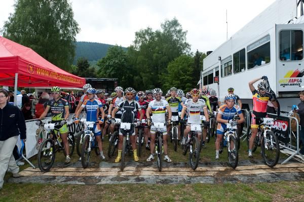The men all lined up and ready to race