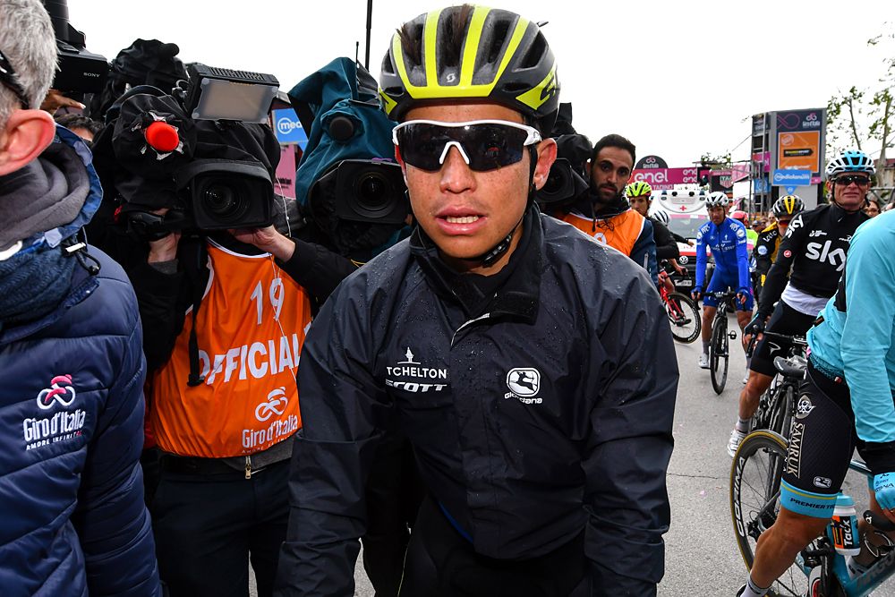 Esteban Chaves (Mitchelton-Scott) loses over 25 minutes on stage 10 at the Giro d'Italia