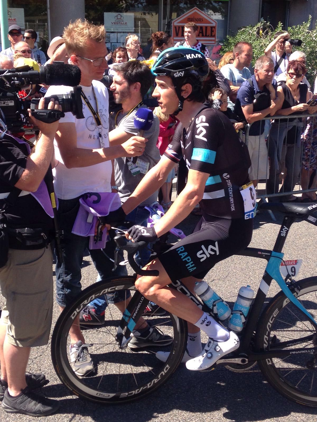 Geraint Thomas (Team Sky) talks to the media before stage 14