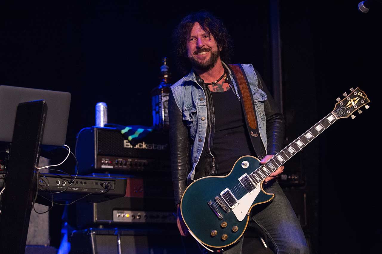 Tracii Guns
