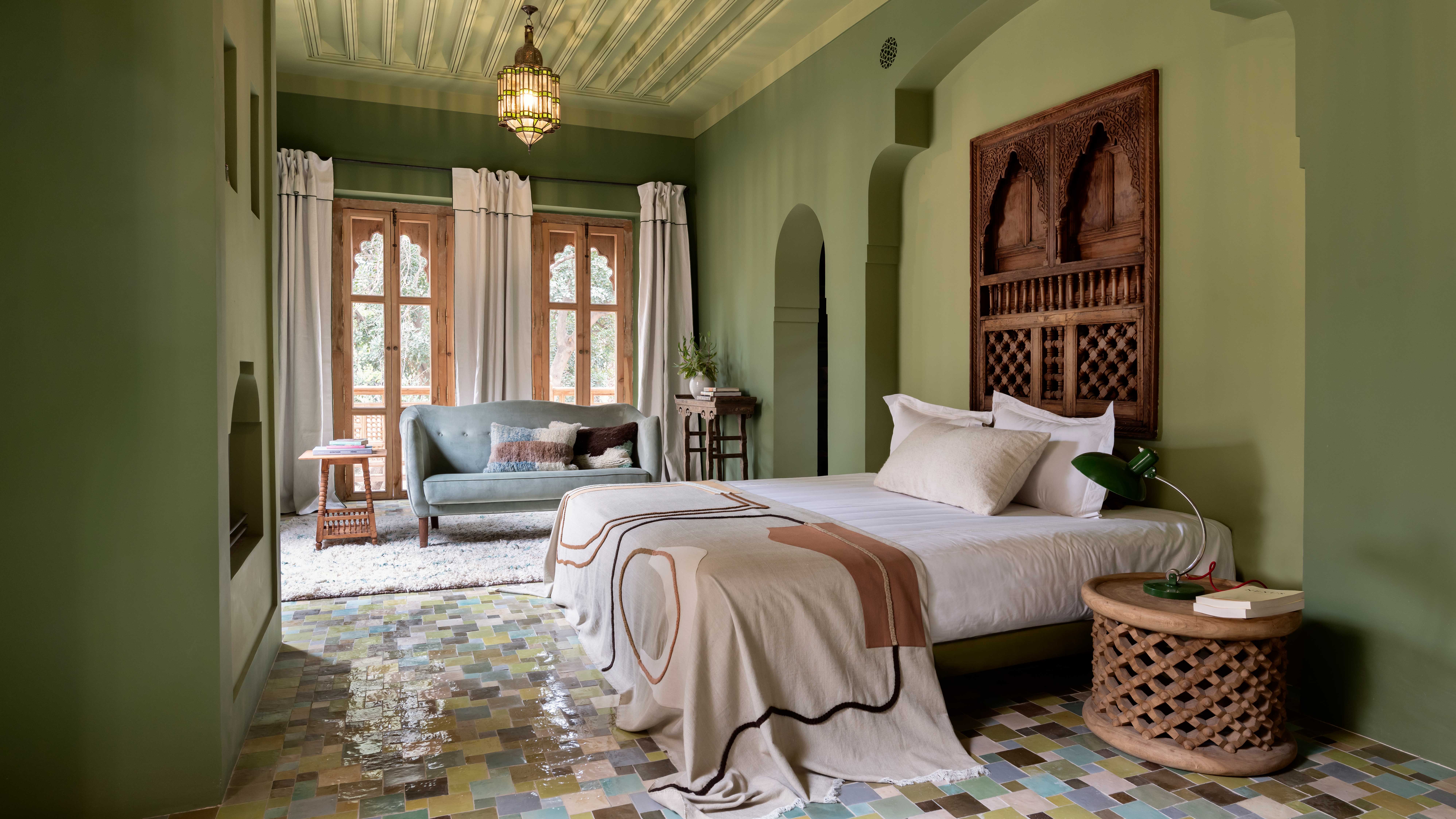 Jnane Rumi room
