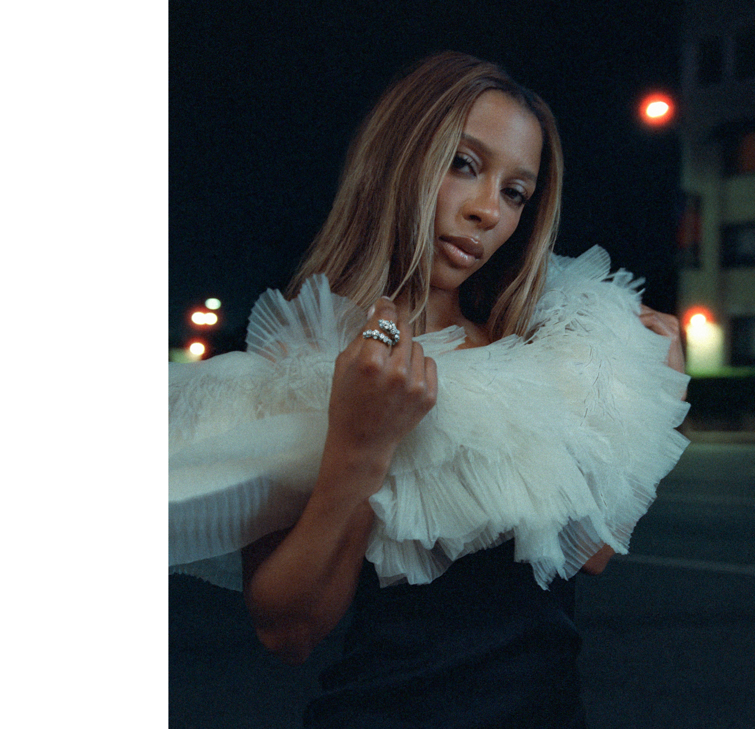 Victoria Mon&amp;eacute;t for Who What Wear's June 2026 Now Playing issue.
