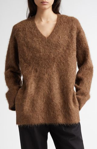 Goto Oversize Alpaca Blend V-Neck Sweater